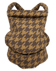 Luxe houndstooth with khaki and brown hues, perfect for any fashionable parent. Lightweight and breathable bamboo and linen with adjustable waistband and padded shoulder straps.